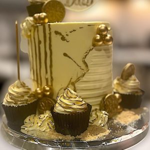 Elegant Gold Cake - Goldis Confectioneries